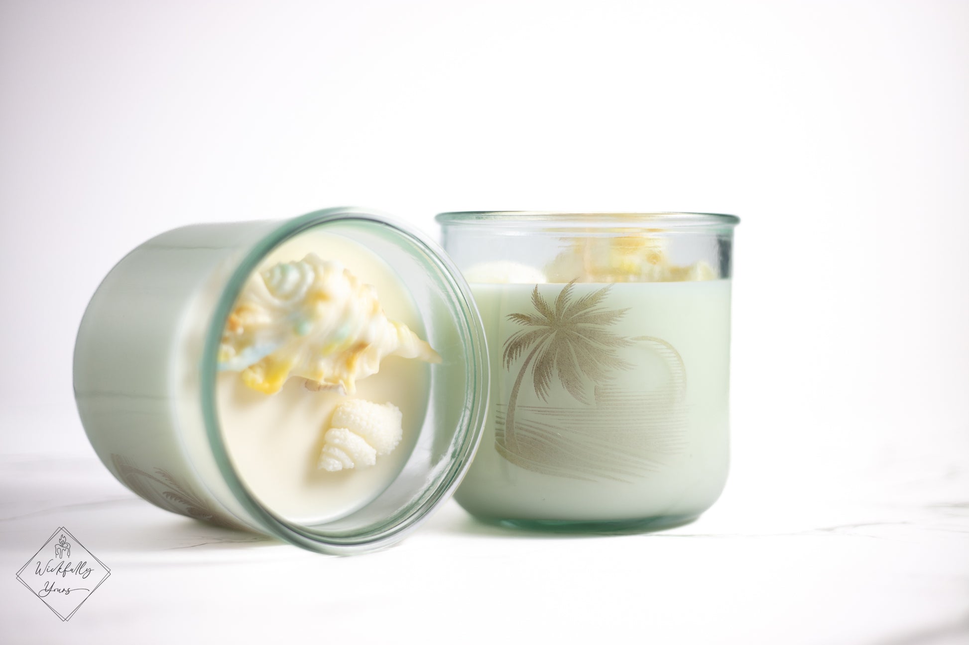 Beachfully Scented Candle Profile