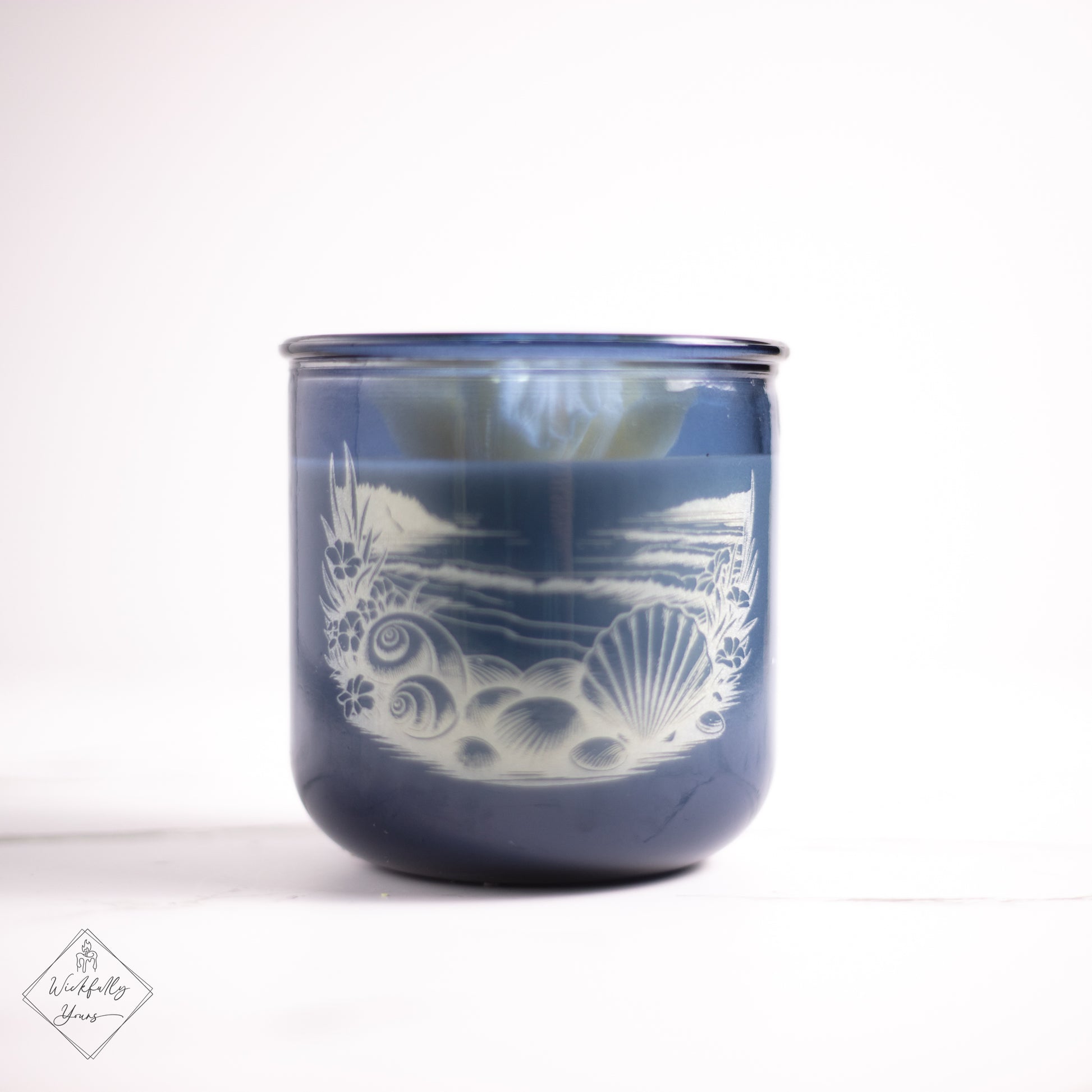 Coastfully scented candle front